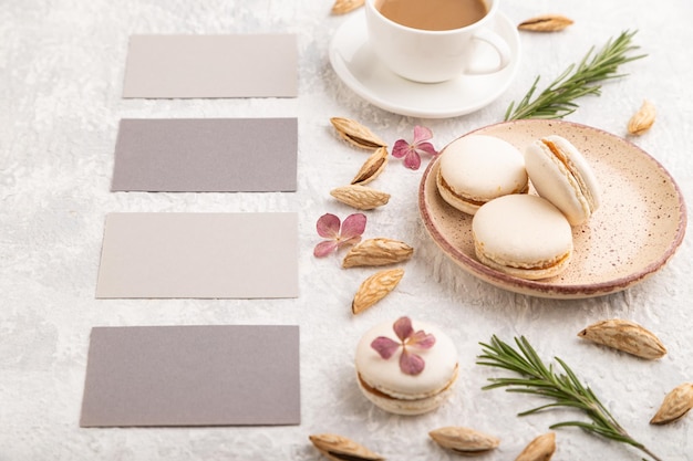 Karty z planami cenowymi